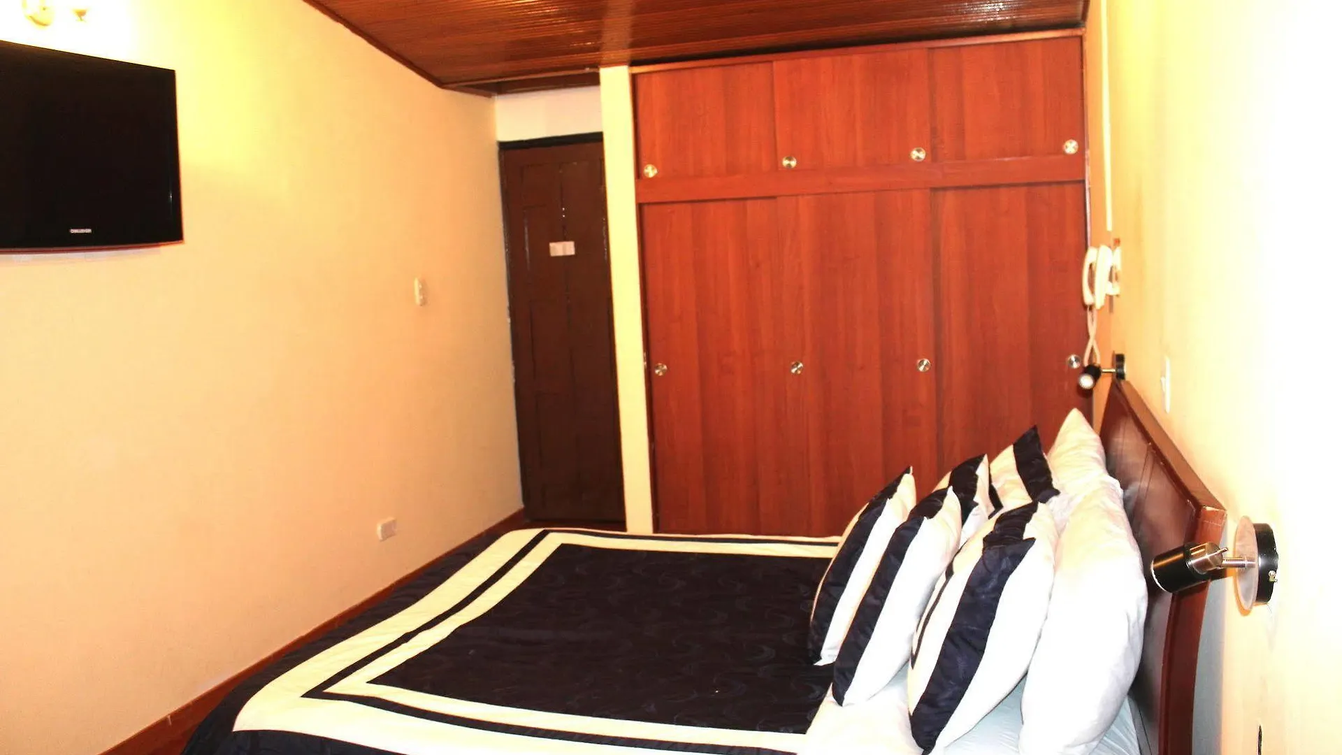 Bed & Breakfast Niza Norte Apartahotel Bogota